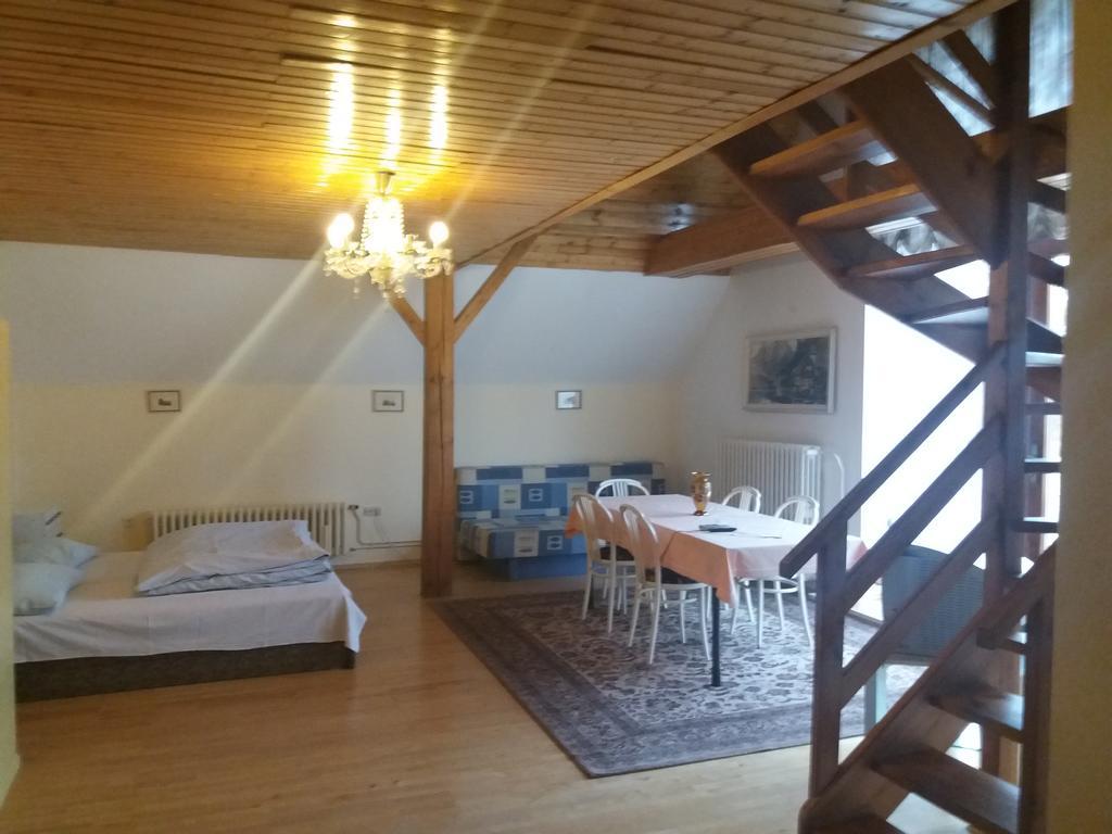 Apartmany Sedmikraska Tehovec Exterior photo